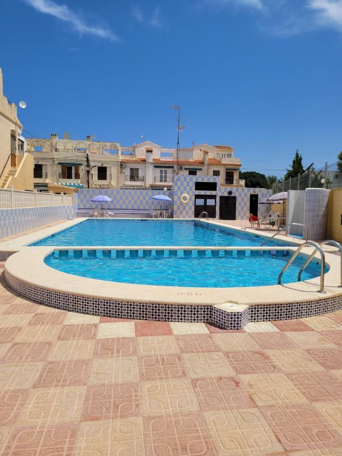Villa House With Roof Terrace à La Mata  Extérieur photo