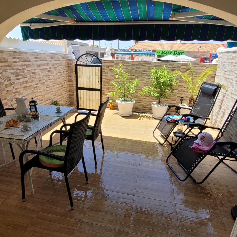 Villa House With Roof Terrace à La Mata  Extérieur photo